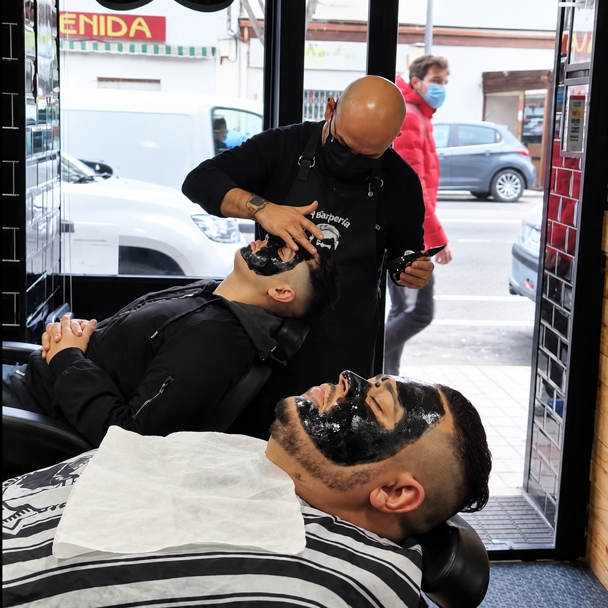 Interior de Black & White Barber Club